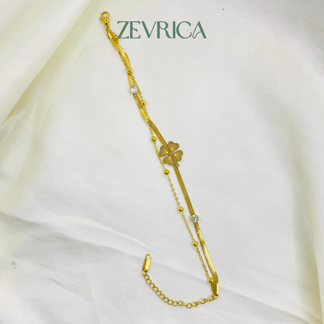Clover Bliss Bracelet