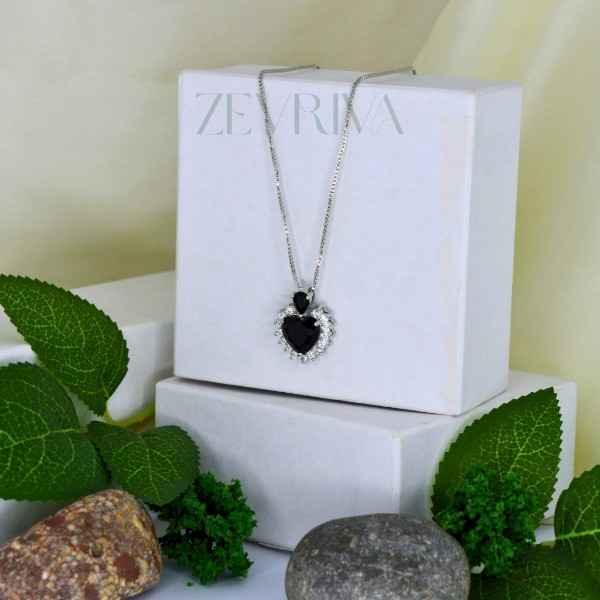 Titanic Pearl Pendant