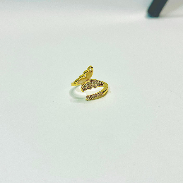 BUTTERFLY AURORA RING