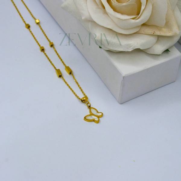 CHARMEE BUTTERFLY PENDANT