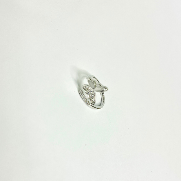 BUTTERFLY AURORA RING