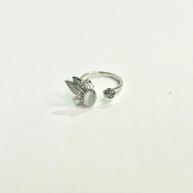 DIVINE BLOOM RING