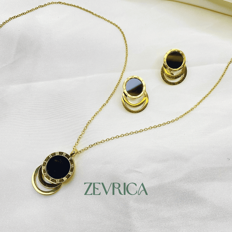 Black Empress Pendant Set