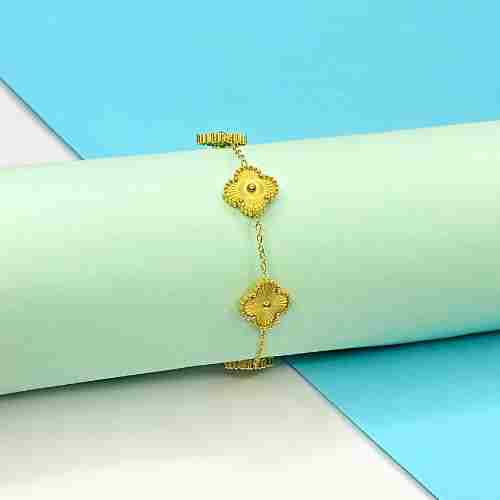 GOLDEN PETAL BRACELET