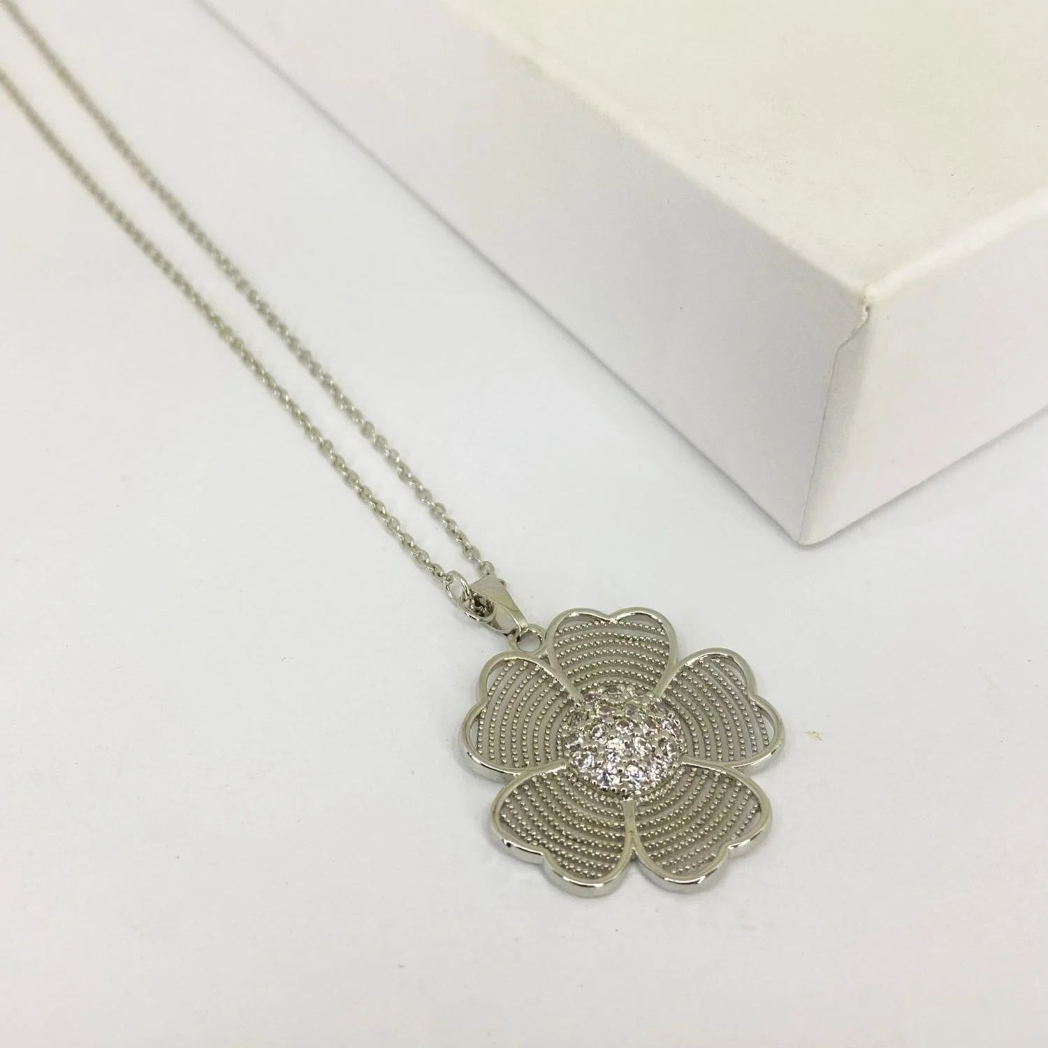 Crimson Grace Necklace set