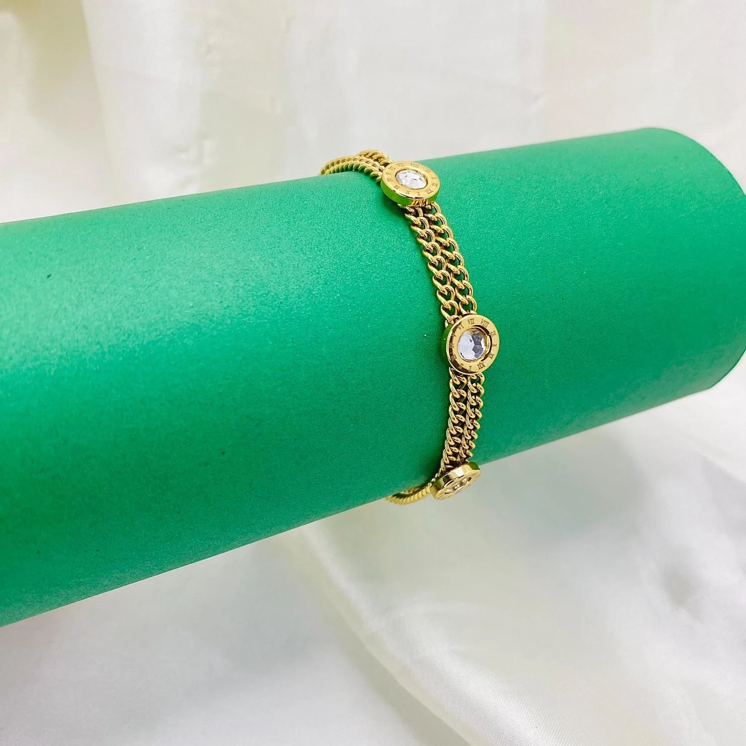 Elegance Chain Bracelet