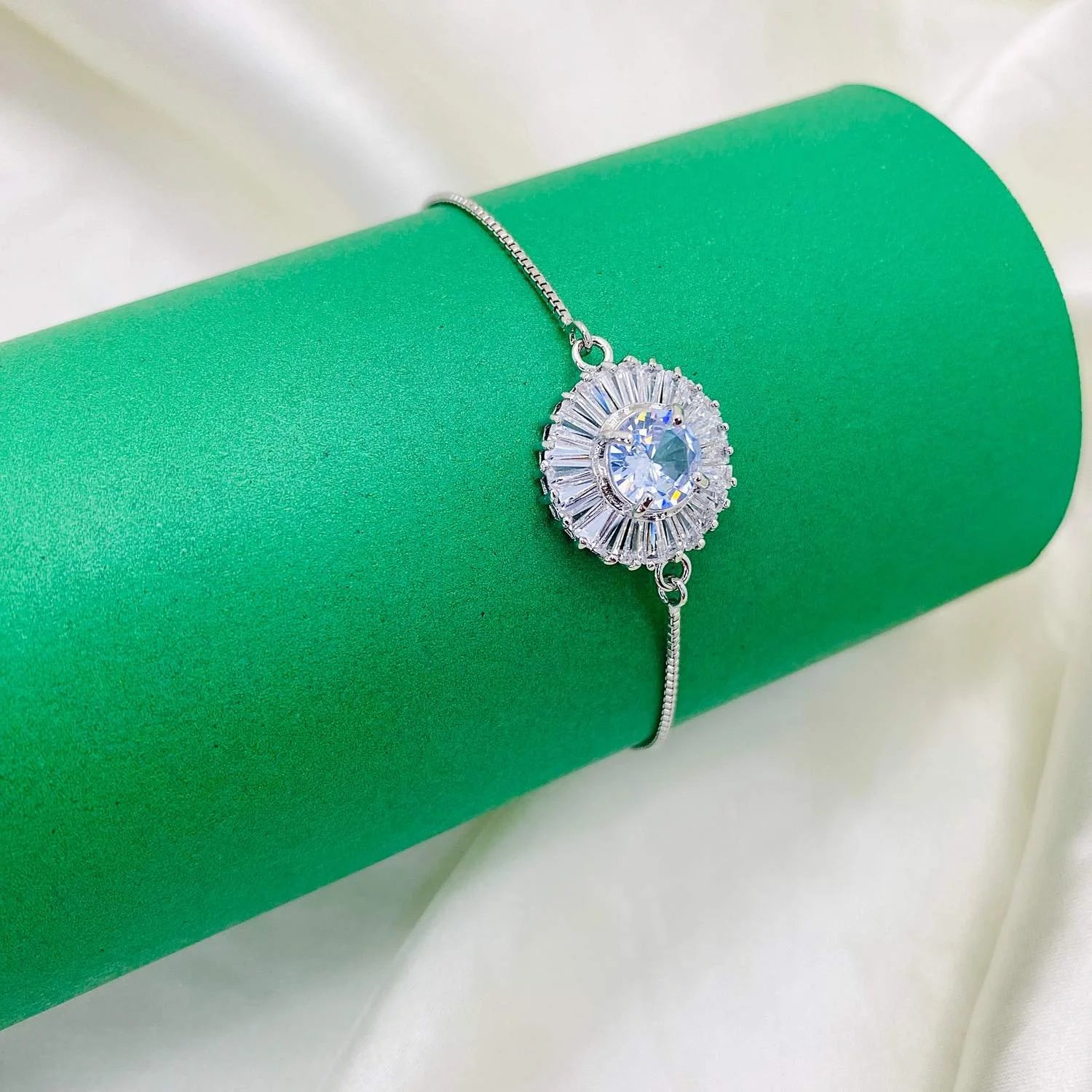 Emerald Bloom Bracelet