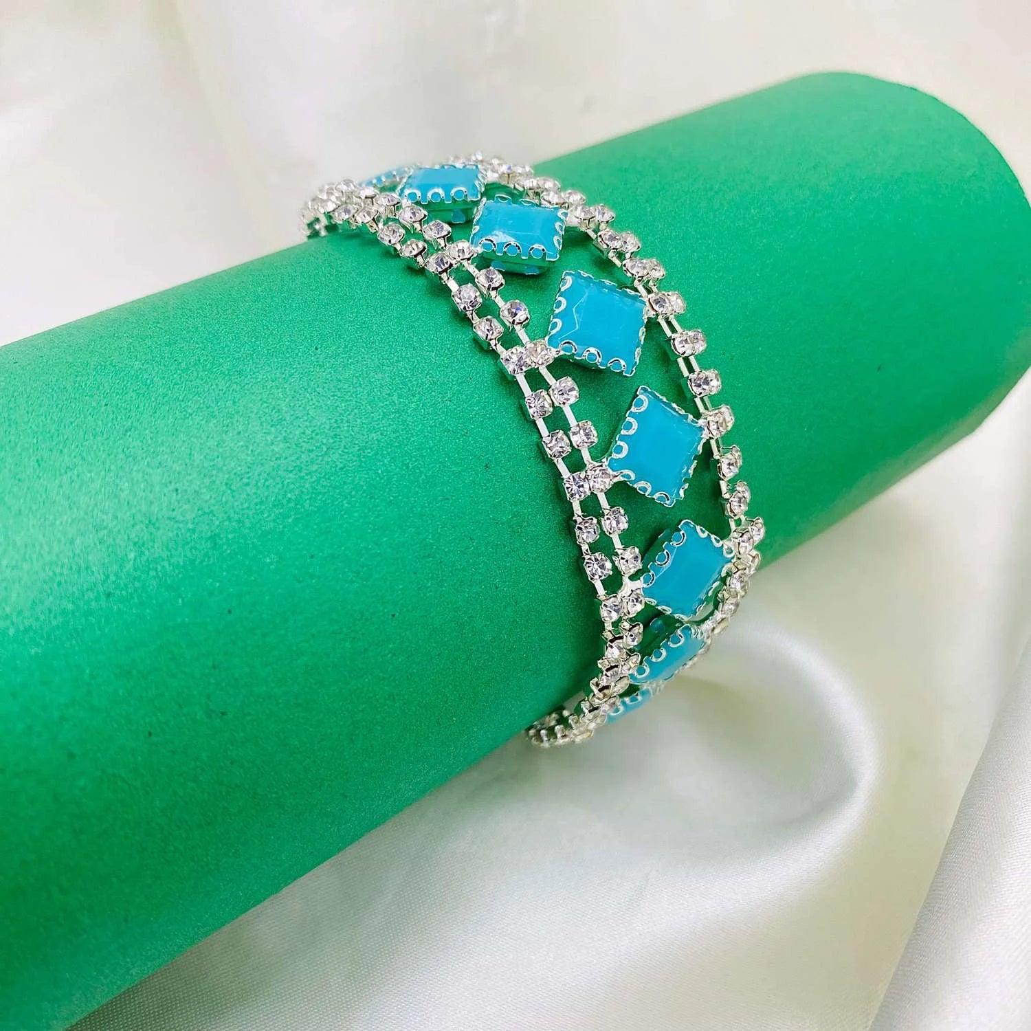 Azure Bloom Bracelet