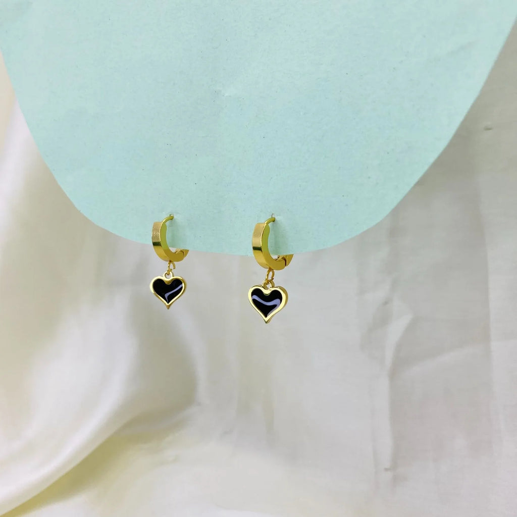 Zevrica Loveloop Earrings