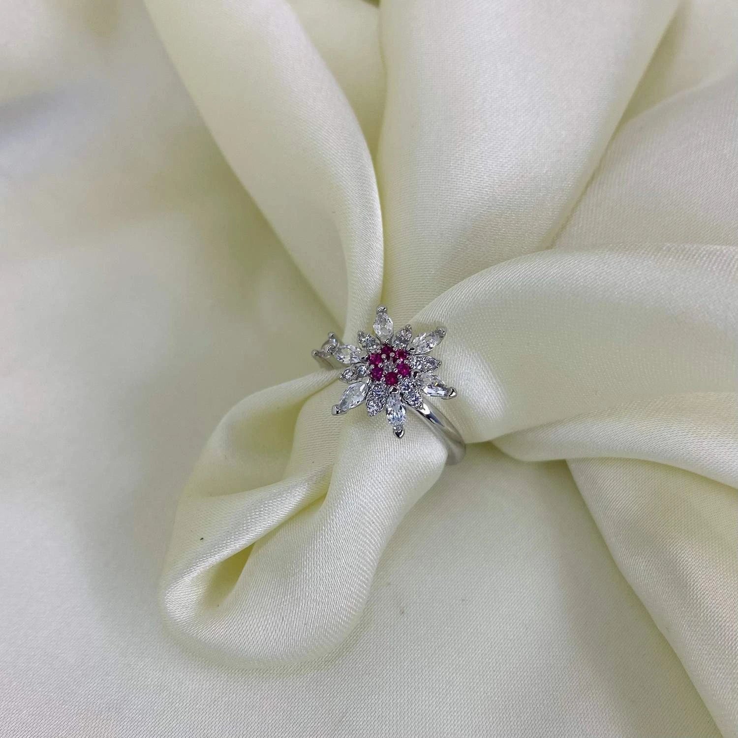 Twillight Spinning Ring