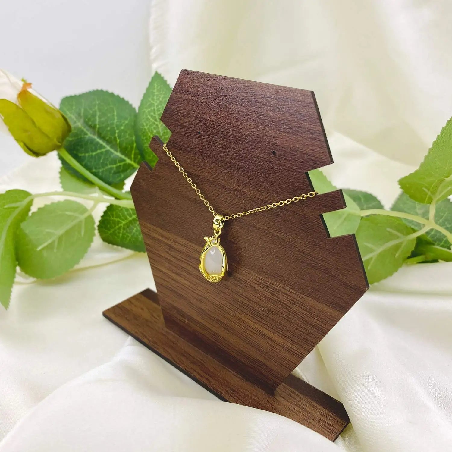 Golden Tulip | Pendant