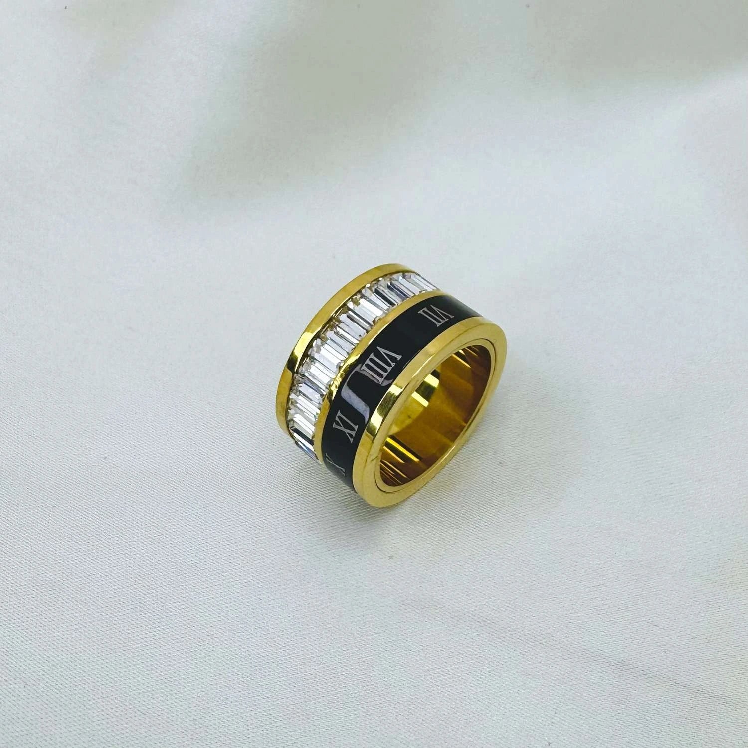 Roma Noir Double Layered Ring